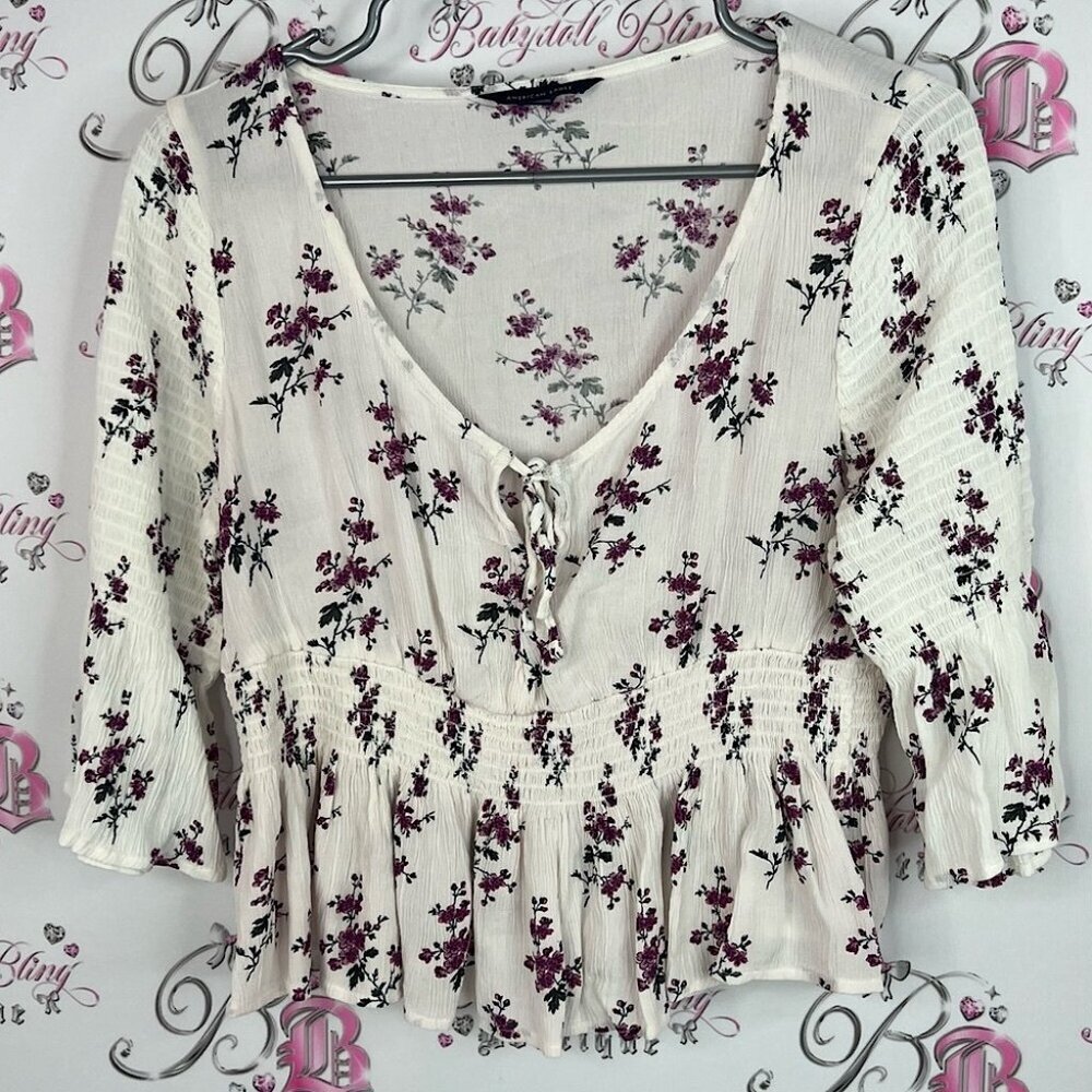 American Eagle Outfitters Floral Blouse in Cream and Purple ruffle bottom hem
